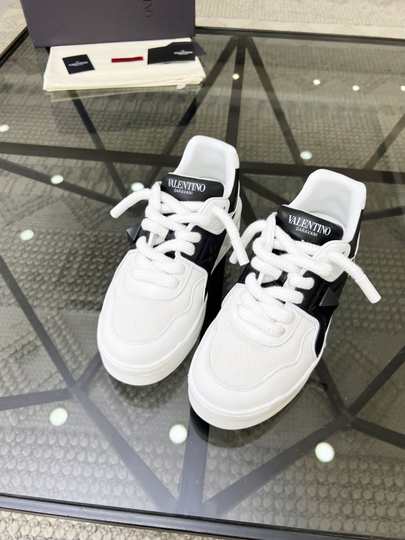 Valentino Sneakers